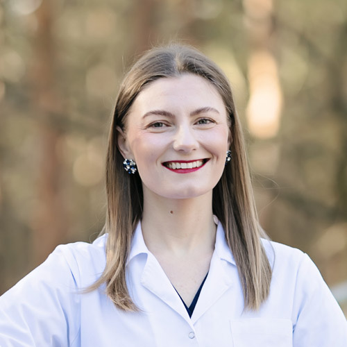 dr n. med. i n. o zdr. Anna Drozd
